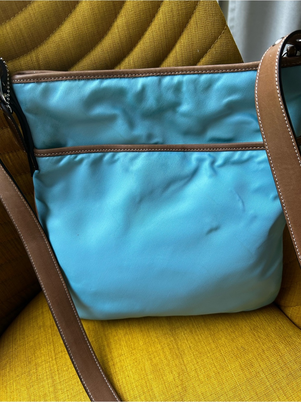 Coach Vintage File Turquoise Crossbody Bag with Tan Trim very Rare 2003 - Picture 3 of 15